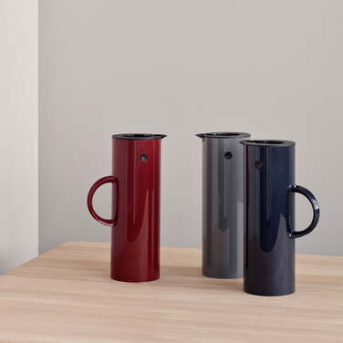 Термокувшин 1 л красный Classics EM 77 Stelton