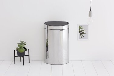 Мусорный бак 40 л глянцевая сталь Touch Bin Brabantia