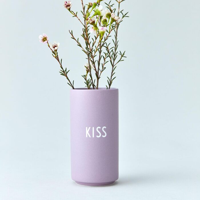 Ваза "Kiss" 11 см Lavender Favourite Design Letters