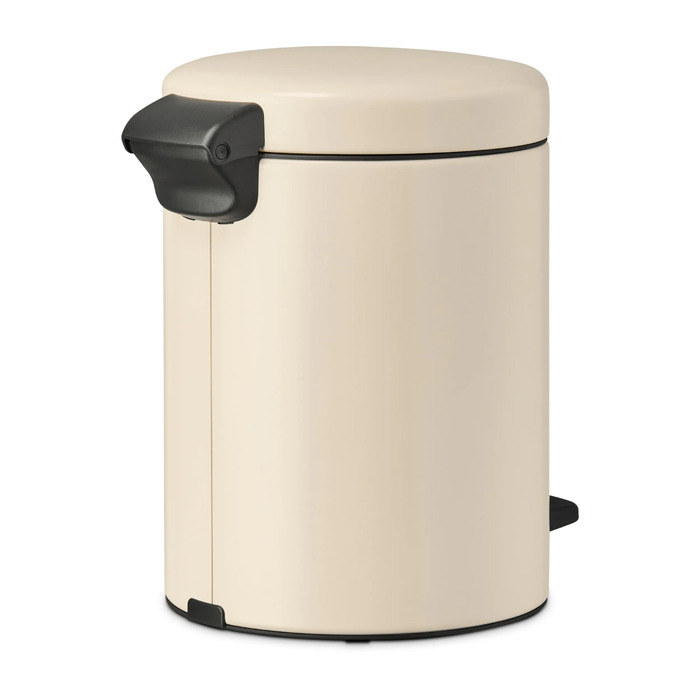 Мусорный бак с педалью 5 л Soft beige NewIcon Brabantia