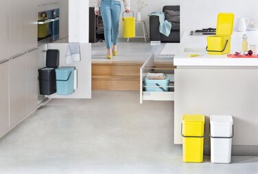 Мусорное ведро 12 л мятное Sort&Go Brabantia