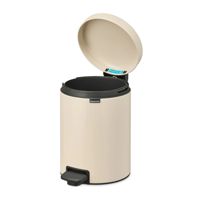 Мусорный бак с педалью 5 л Soft beige NewIcon Brabantia