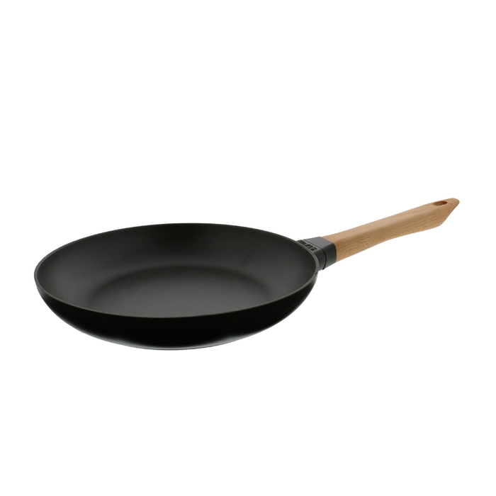 Staub Сковорода с деревянной ручкой 26 см Matte Black Staub 29250₽