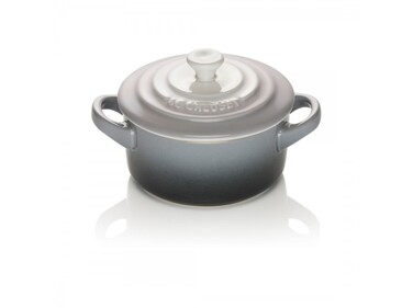 Мини-кокотница с крышкой 10 см, серая Ombré Le Creuset