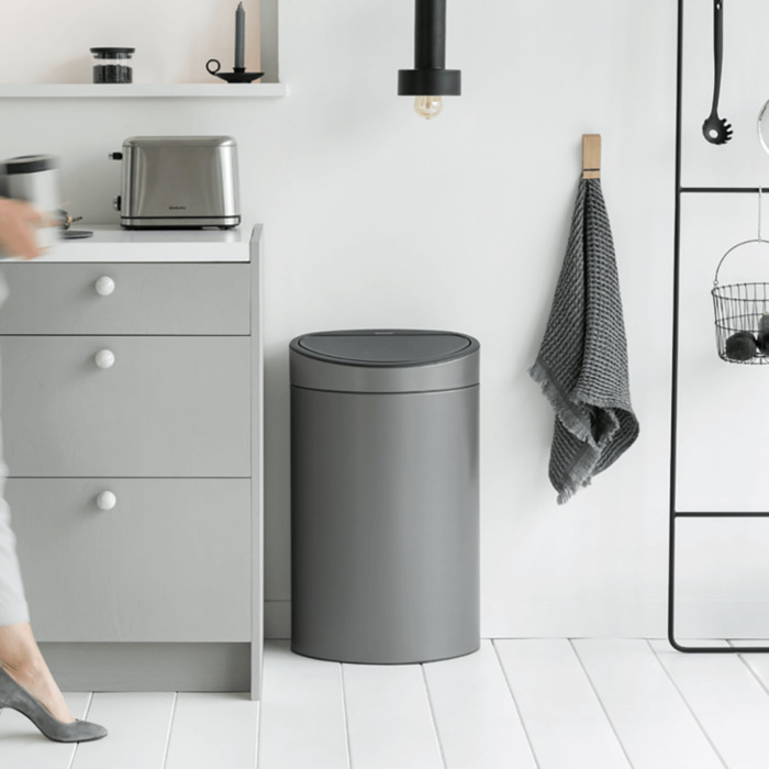 Мусорный бак 40 л платиновый Touch Bin Brabantia