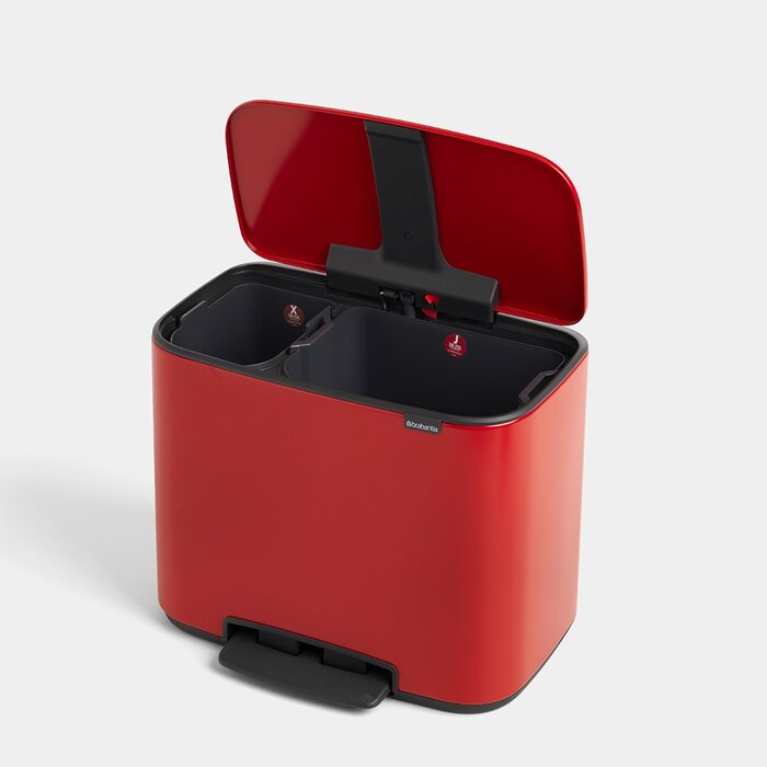 Мусорный бак с педалью 11+23 л красный двухсекционный Pedal Bin Bo Brabantia