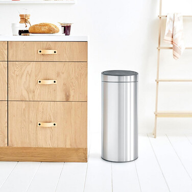 Мусорный бак 30 л матовая сталь Touch Bin Brabantia